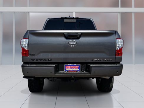 Used 2024 Nissan Titan SV w/ SV Convenience Package AWD/4WD image 27