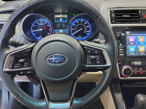 Used 2018 Subaru Outback 2.5i Limited AWD/4WD image 10