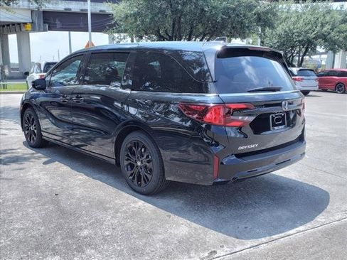 New 2026 Honda Odyssey Sport-L image 2