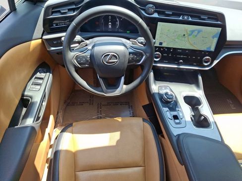 Used 2023 Lexus RZ 450e Premium w/ Technology Package AWD/4WD image 12