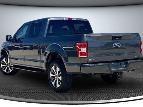 Used 2020 Ford F150 XL w/ Equipment Group 101A Mid AWD/4WD image 4