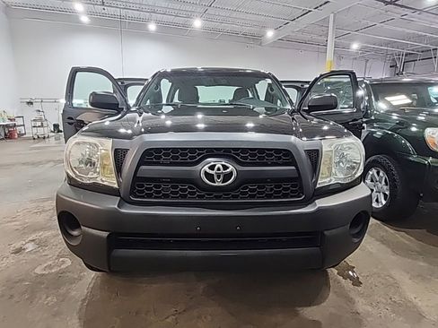 Used 2011 Toyota Tacoma 4x4 Access Cab image 26
