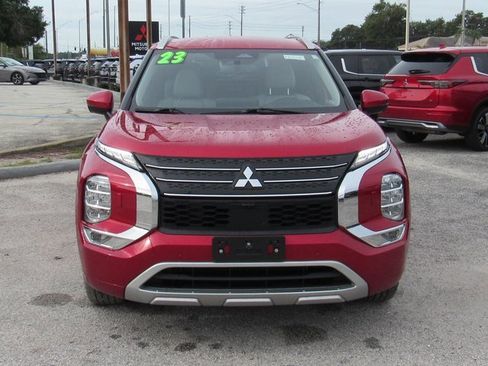 Used 2023 Mitsubishi Outlander SEL image 9