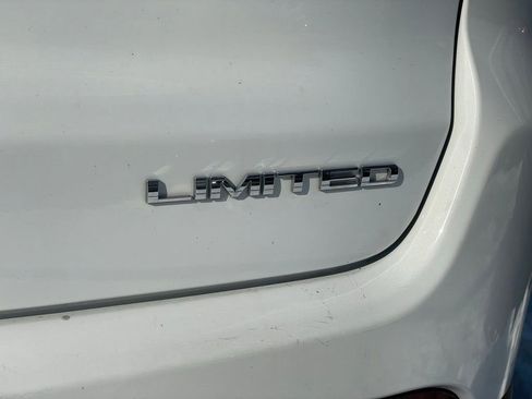 Used 2022 Jeep Compass Limited image 25