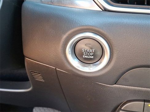 Used 2022 MAZDA CX-5 AWD 2.5 S w/ Premium Package image 24