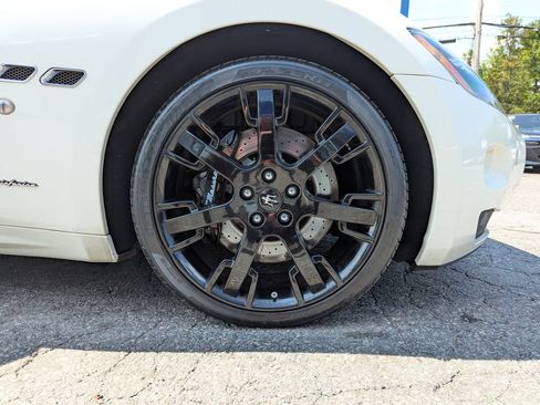 Used 2013 Maserati GranTurismo Convertible RWD image 51