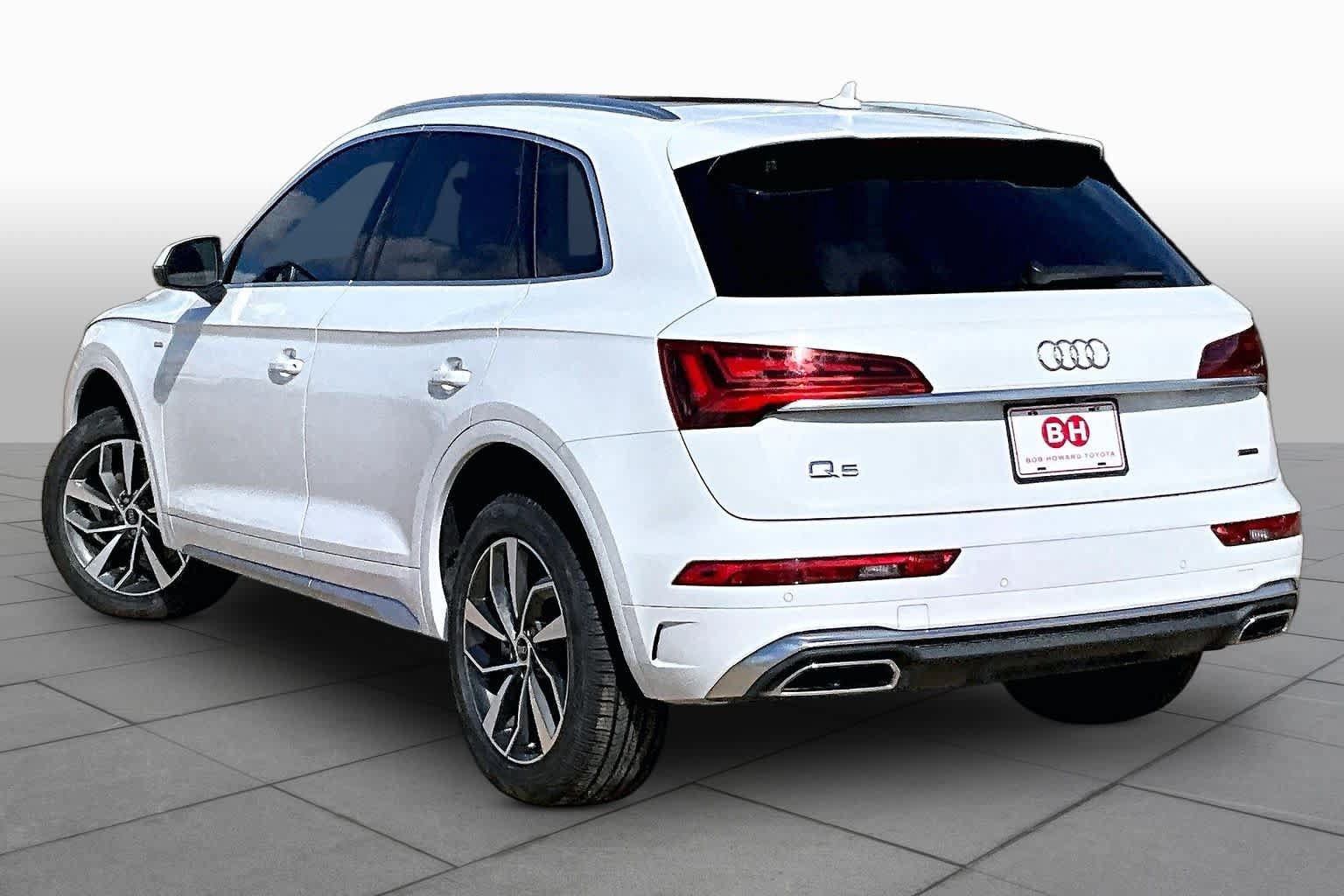 Used 2024 Audi Q5 2.0T Premium Plus w/ Premium Plus Package AWD/4WD image 11