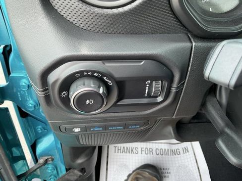 Used 2024 Jeep Wrangler Unlimited Rubicon 4xe w/ Technology Group AWD/4WD image 25