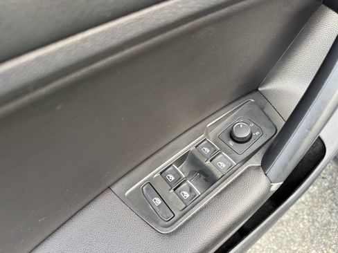 Used 2020 Volkswagen Tiguan SE R-Line w/ 3rd Row Seat Package AWD/4WD image 45