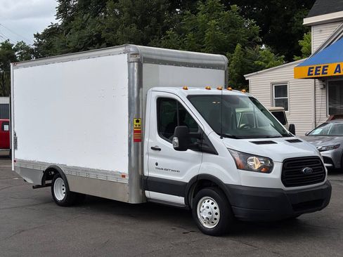 Used 2019 Ford Transit 350 156 DRW RWD image 2