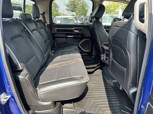 Used 2019 RAM 1500 Laramie AWD/4WD image 13