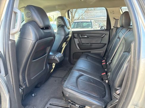 Used 2013 Chevrolet Traverse LT image 10