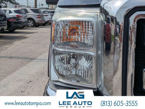 Used 2016 Ford F250 XLT w/ XLT Premium Package AWD/4WD image 9