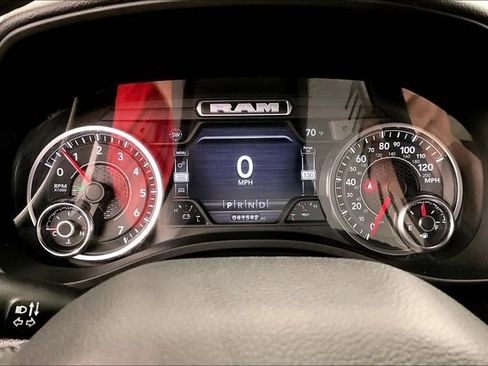 Used 2022 RAM 1500 Big Horn AWD/4WD image 29