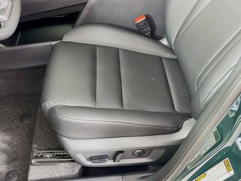 New 2026 Nissan Rogue SV FWD image 18