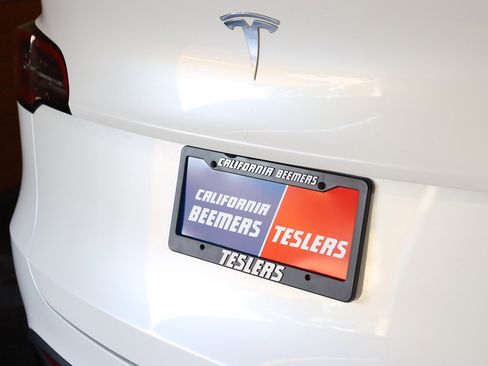 Used 2023 Tesla Model Y Long Range image 25