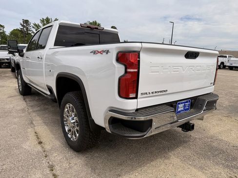 New 2026 Chevrolet Silverado 2500 LTZ w/ LTZ Plus Package AWD/4WD image 3