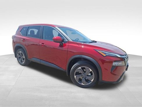 Certified 2026 Nissan Rogue SV FWD image 1