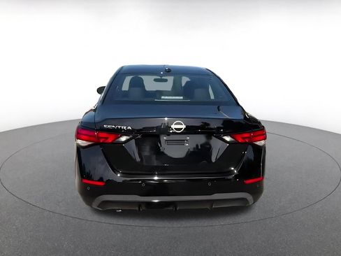 Used 2025 Nissan Sentra SV FWD image 12