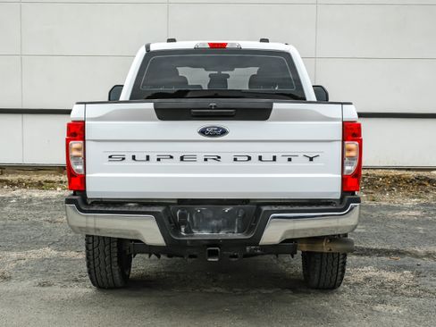 Used 2021 Ford F250 XL w/ STX Appearance Package AWD/4WD image 9