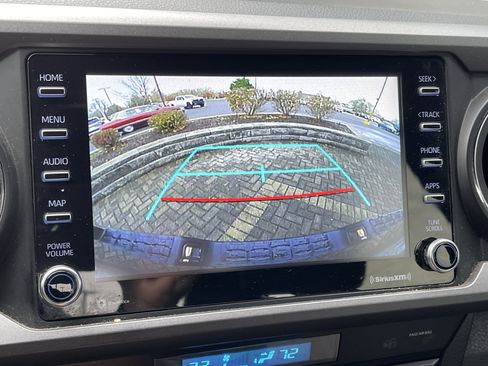 Used 2023 Toyota Tacoma TRD Off-Road image 29