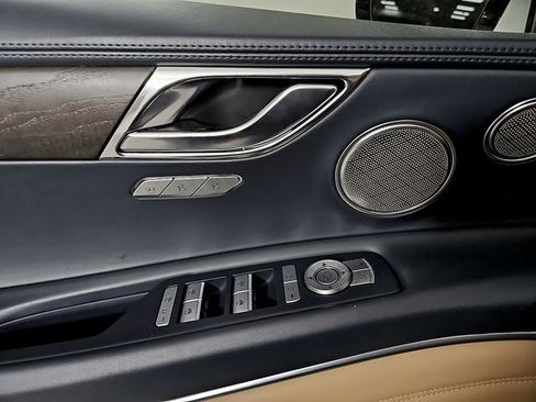 Used 2021 Genesis GV80 3.5T Advanced + image 13