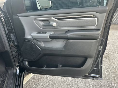Used 2020 RAM 1500 Big Horn AWD/4WD image 14