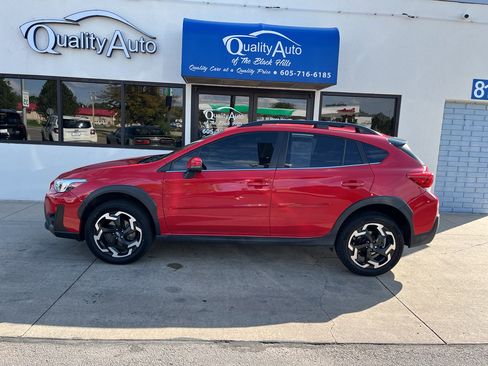 Used 2021 Subaru Crosstrek 2.5i Limited w/ Moonroof Package 2 image 1