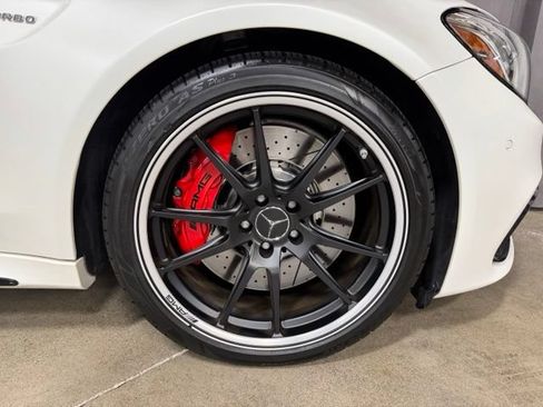 Used 2017 Mercedes-Benz C 63 AMG S image 38