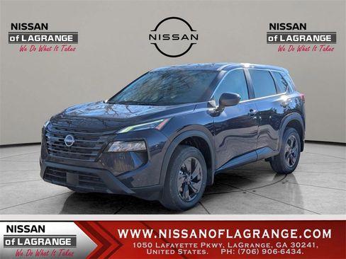 New 2026 Nissan Rogue SV image 1