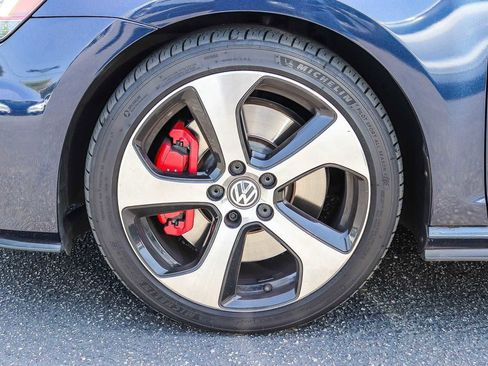 Used 2016 Volkswagen GTI Autobahn FWD image 9