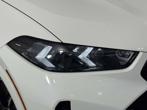 Used 2024 BMW X6 xDrive40i w/ Executive Package AWD/4WD image 15