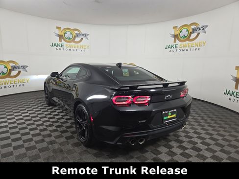 Used 2024 Chevrolet Camaro SS image 6
