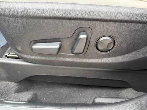 Used 2023 Kia Telluride S w/ S Sunroof Package FWD image 16