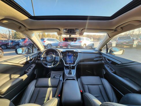 Used 2021 Subaru Outback Limited w/ Popular Package #2 AWD/4WD image 9