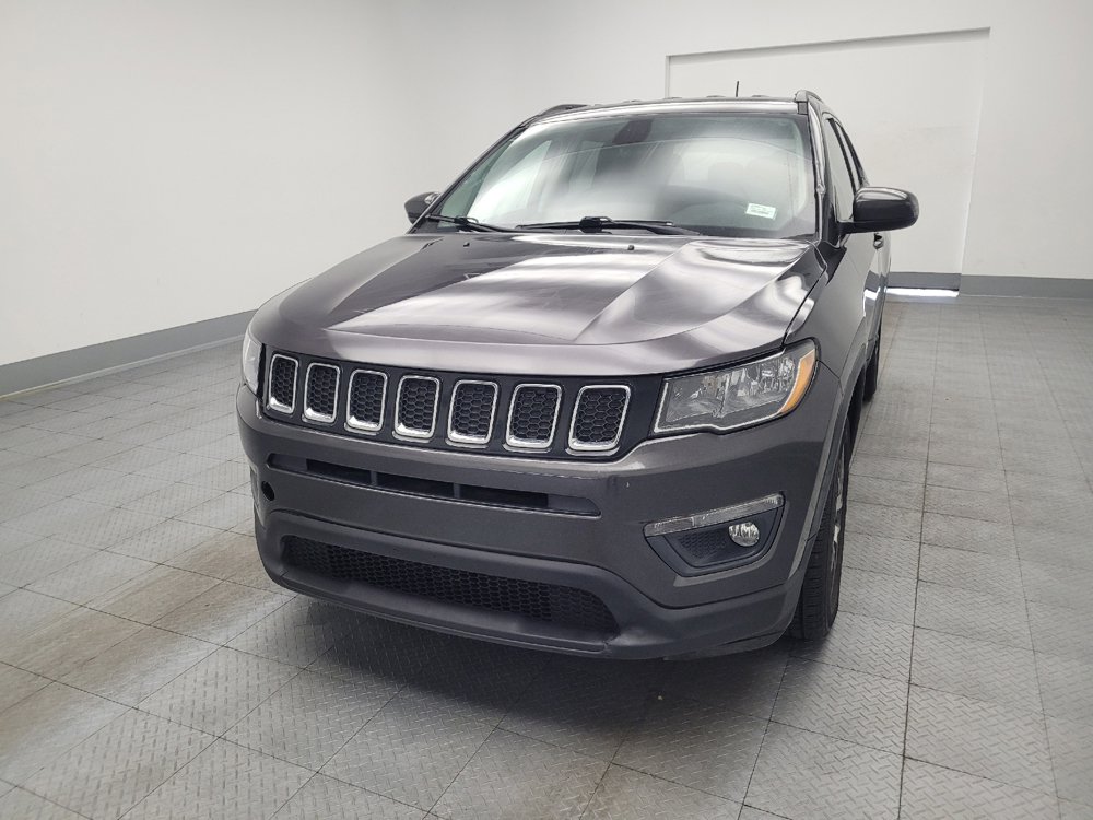 Used 2017 Jeep Compass Latitude w/ Safe & Security Group FWD image 15
