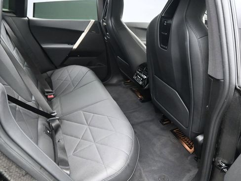 Used 2024 BMW iX xDrive50 w/ Premium Package AWD/4WD image 34