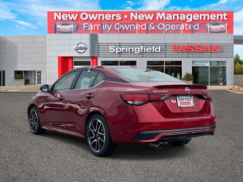 Used 2024 Nissan Sentra SR w/ SR Premium Package FWD image 4