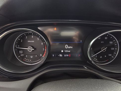 Used 2021 Buick Encore GX Select image 15