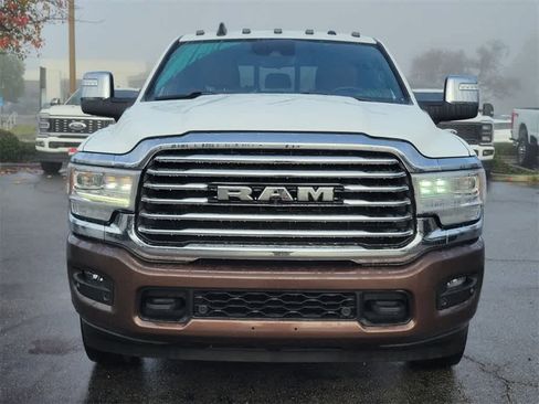 Used 2023 RAM 3500 Limited image 9