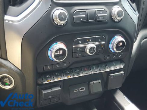 Used 2021 GMC Sierra 1500 SLT w/ SLT Premium Plus Package AWD/4WD image 29