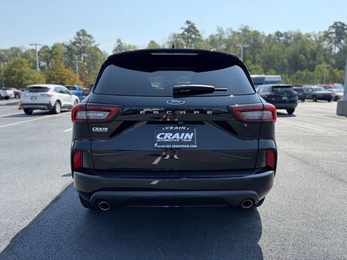 Used 2023 Ford Escape ST-Line image 6