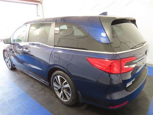 Used 2023 Honda Odyssey Touring image 10