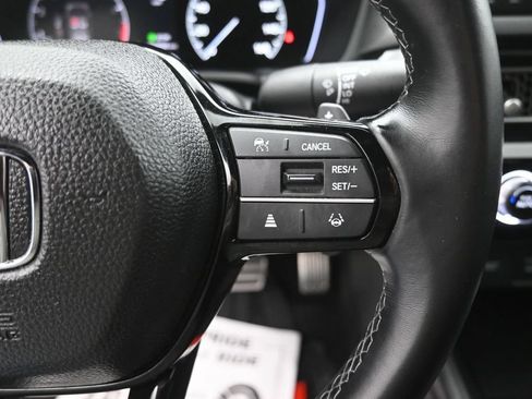 Used 2025 Honda Civic Sport image 7