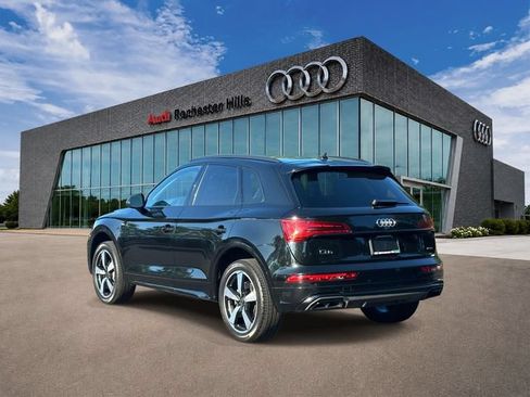 Used 2023 Audi Q5 2.0T Premium Plus w/ Premium Plus Package AWD/4WD image 4
