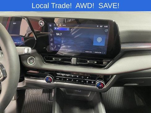 Used 2026 Chevrolet Equinox RS AWD/4WD image 16