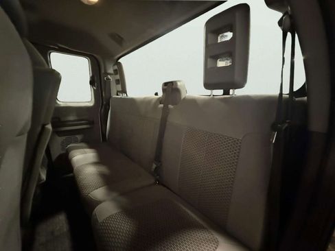 Used 2015 Ford F250 XL w/ Power Equipment Group image 18