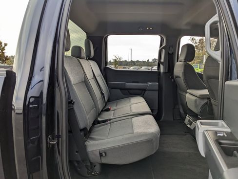 Used 2023 Ford F150 XLT image 41