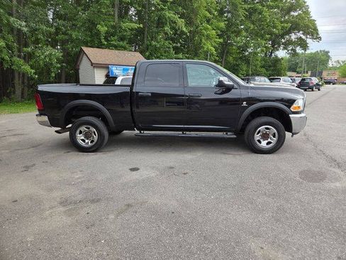 Used 2012 RAM 2500 ST w/ Chrome Appearance Group AWD/4WD image 7