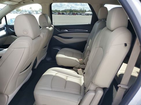 Used 2020 Buick Enclave Essence w/ Sound and Sites Package image 23